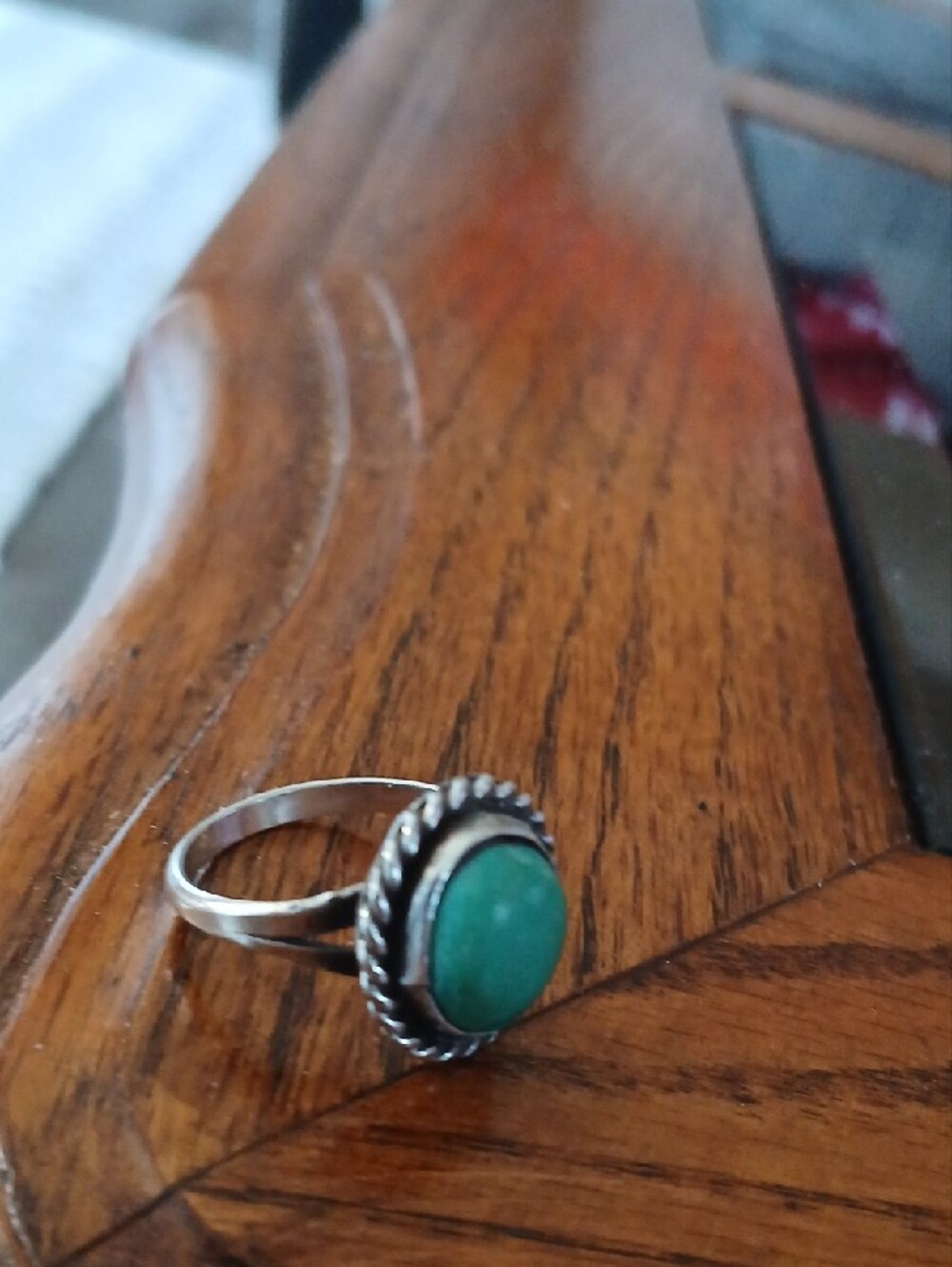 Sterling Silver Turquoise Green Cabochon Ring - Women Jewelry - Picture 4 of 4